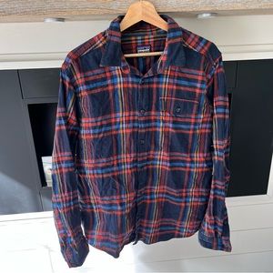Patagonia flannel men’s medium